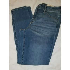 High Waisted Jeans